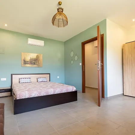 Holiday home Ippoliti